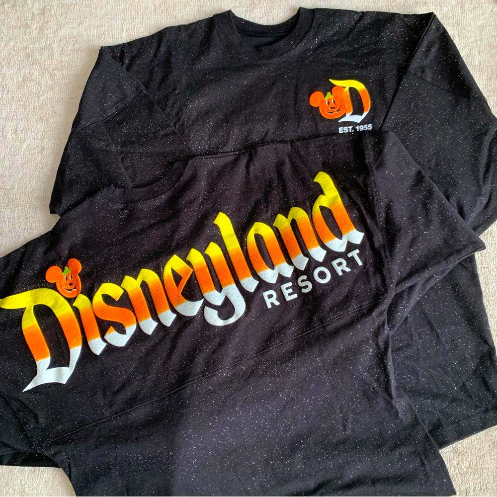 DISNEYLAND SPIRIT JERSEY HALLOWEEN CANDY CORN DISNEY MICKEY PUMPKIN XS SPARKLE